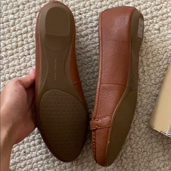 Michael Kors Flats - Picture 2 of 3
